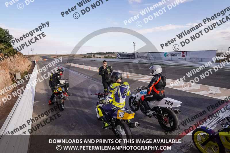 cadwell no limits trackday;cadwell park;cadwell park photographs;cadwell trackday photographs;enduro digital images;event digital images;eventdigitalimages;no limits trackdays;peter wileman photography;racing digital images;trackday digital images;trackday photos